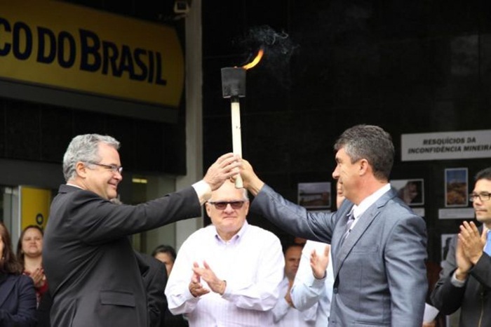 news-000361-20170419175038