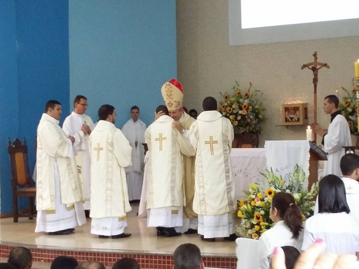 18527778_1270808596350412_1541999001838344042_n