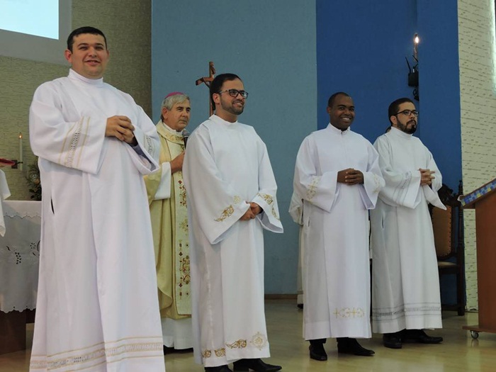 18557019_1307065196076038_7282840487868871065_n