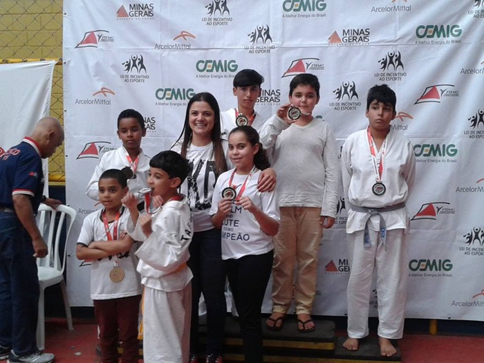 18788539_1762901970393396_1201981013_n