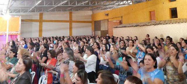 Cerca de 350 participantes