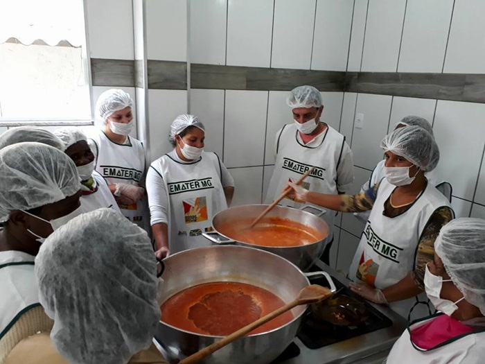 19905269_257308081435132_4959279700040780592_n