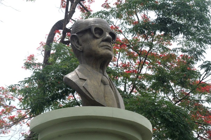 busto
