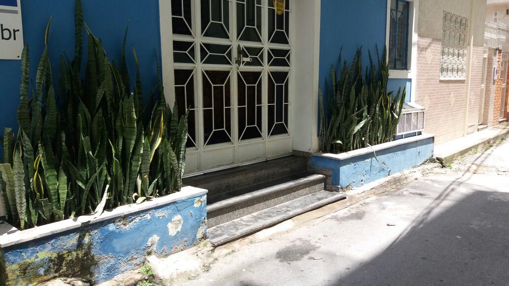 A redação do Barroso EM DIA também foi alvo de vândalos